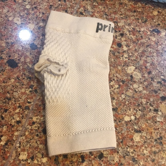 PRIMES Accessories Nwt Primes Compression Ankle Socks Poshmark